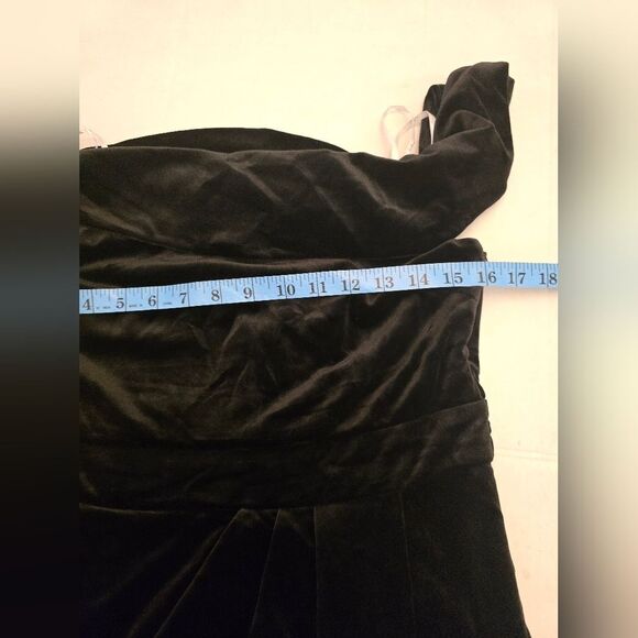 NWT Lulu's I'm Enchanted Black Velvet Off-the-Shoulder Maxi Dress Size XL - Picture 10 of 14